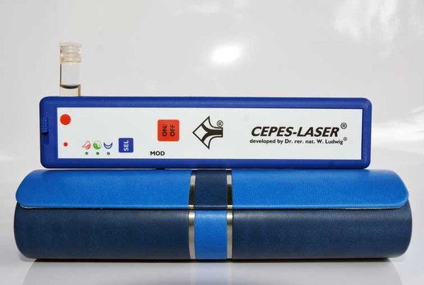 Cepes-Laser nach Dr. Ludwig, Rotlicht-Laser und Magnetfeld-Kombigerät